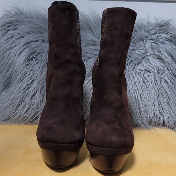 Suede botties - Picture 3 of 3